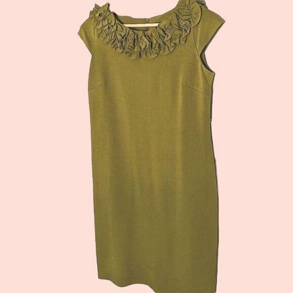Just Taylor Dark Chartreuse Textured Stretch Sheath Dress Size 10 - Picture 1 of 12